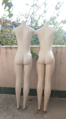Manequins