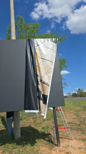 Lonas de Front, Painéis e Outdoors.