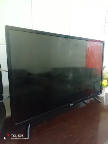 Tv 32 ( para retirada de peças )