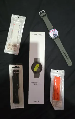 Fone Samsung Galaxy Watch 7 44m