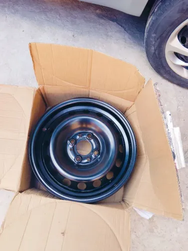 Roda de ferro 14 do fiat uno