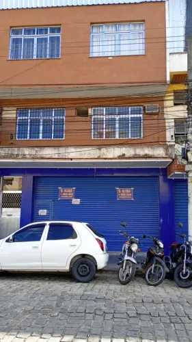 Imóvel para aluguel possui 162 metros quadrados em Centro - Nova Friburgo - RJ