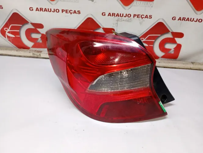 Lanterna esquerda orig ford ka hatch 2019 á 2021 c/detalhe