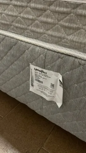 Cama Box CASAL (Box + colchão separados) Umaflex - Molas Ensacadas USADA APENAS 5 MESES