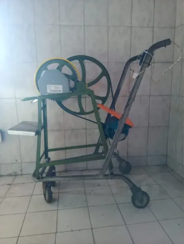 Moedor elétrico de caldo de cana