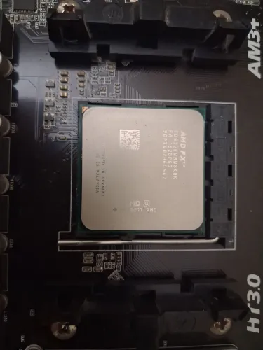Placa Mãe + Processador