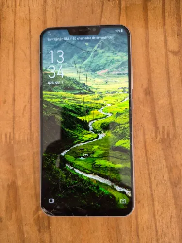 Celular Azus Zenfone 5 - TELA TRINCADA.