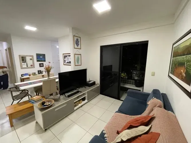 Apartamento 58m² 2 Quartos com Suíte, Varanda e elevador, Edifício Gruta Palace, Maceió