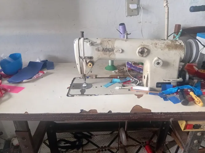 Maquina de costura