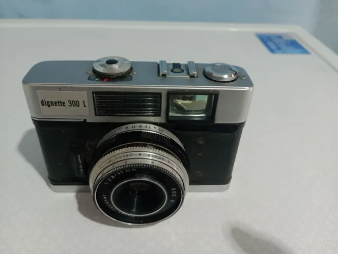 Máquina fotográfica dacora dignette 300L