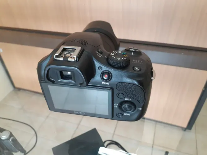 Câmera Sony A3000