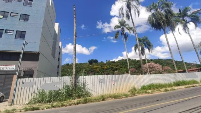 Terreno à venda com 492m² no Cidade Alta - Juiz de Fora/MG