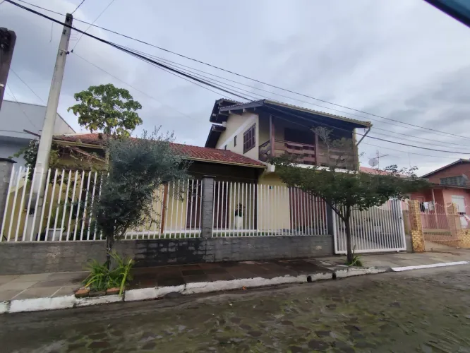 Sobrado em Condomínio Fechado