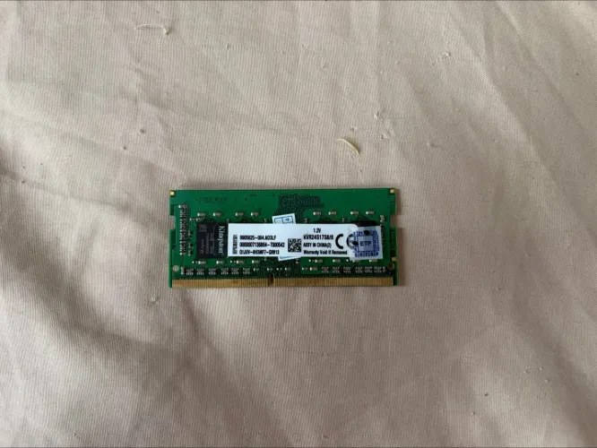 Memória RAM DDR4 8GB Kingston Notebook PC2400