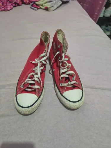 ALL star vermelho cano alto 