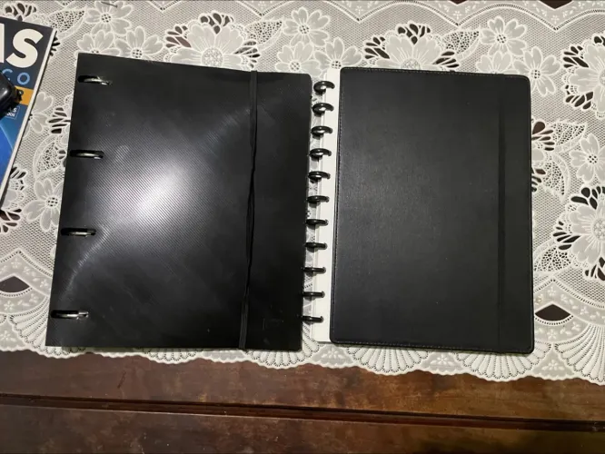 Vendo Caderno Inteligente + Fichário NOVOS
