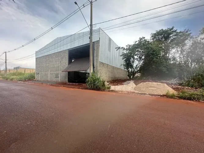 Galpão em Jardinópolis 1000m² Venda ou Locação