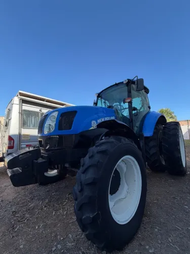 TRATOR NEW HOLLAND T6.110 (COM GPS)