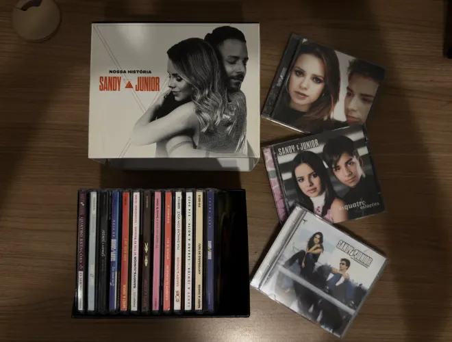 Box 16 CDs - Sandy & Junior | Nossa História