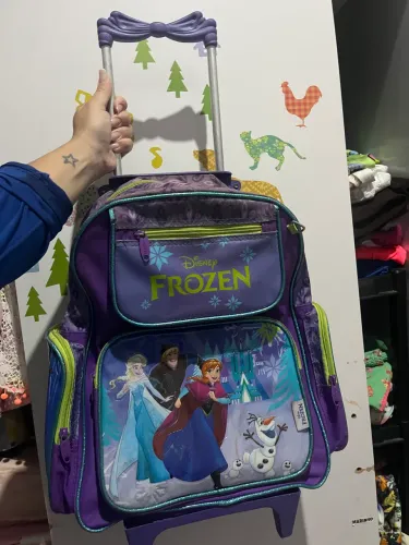 Lote mochilas e lancheiras 