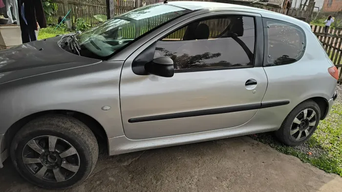 Peugeot 206 Soleil/quiksilver 1.0 16V 3P 2004
