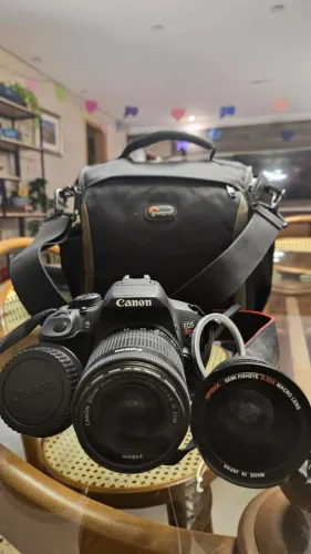 Canon T5i (EOS 700D)