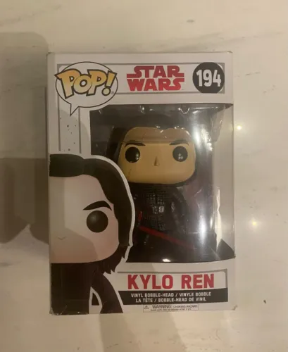 Funko Pop Star Wars - Kylo Ren #194