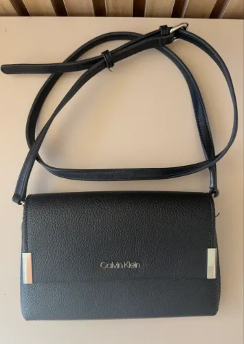Bolsa Calvin Klein nova