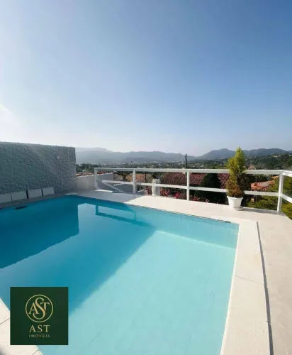 AST IMÓVEIS VENDE casa Casa duplex com 5 quartos sendo 3 suítes, 410 m² por R$ 1.735.000,0