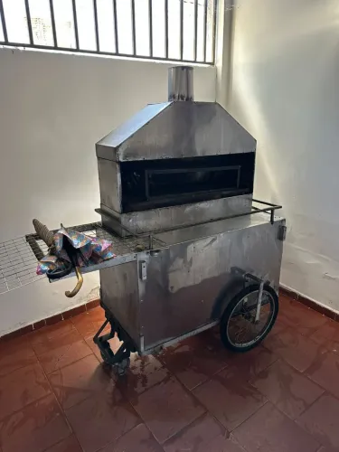 Carinho para churrasco