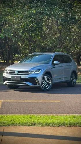 Volkswagen Tiguan Allspac R-line 300 TSI 2.0 2024
