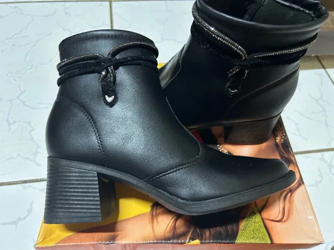 Bota  