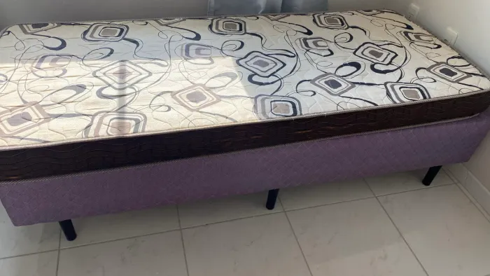 Cama box solteiro com colchão