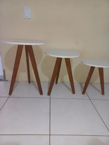 Trio de mesinhas decorativas