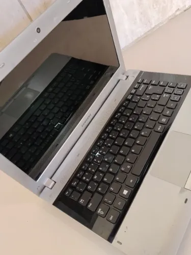 Notebook Samsung RV420