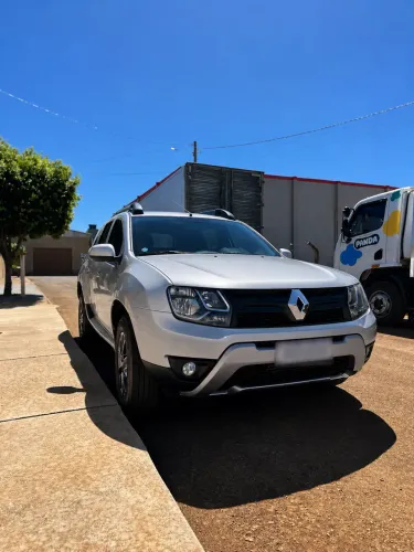 Renault Duster Dynamique 2.0 Hi-flex 16V Aut. 2017