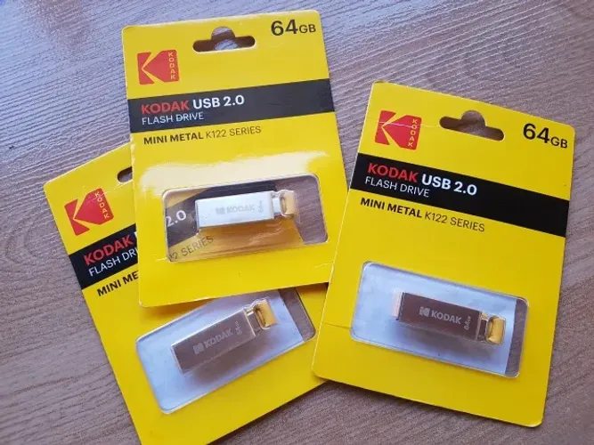 KIT 03 Pen Drive Kodak 64GB USB 2.0 Caixa Lacrada Original
