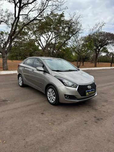 Hyundai HB20S C.plus/c.style1.0 Flex 12V Mec. 4P 2019