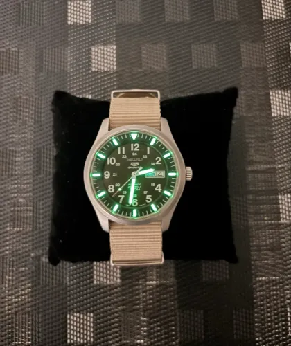 Relógio Seiko 5 Sports Militar Verde - Automático