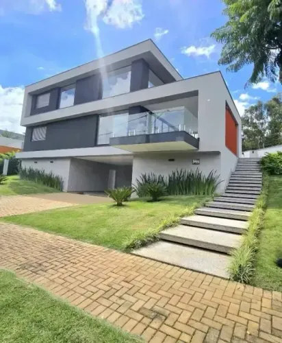 Casa para venda com Piscina e 4 suítes, 372 m² - Alphaville Lagoa Dos Ingleses