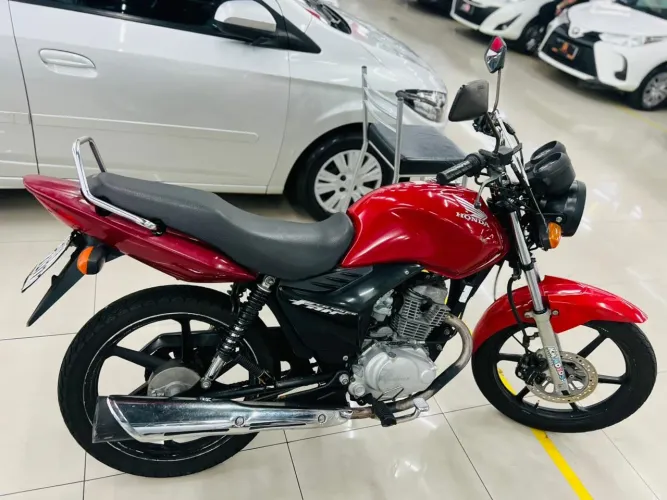 Vendo cg 125 com motor de 150 já cadastrado no documento 