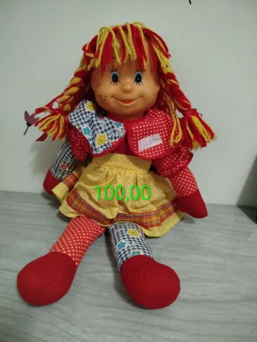 Boneca Emília 