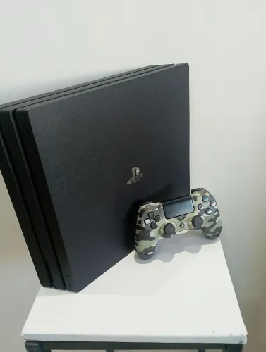 ? PS4 Pro 1TB - Excelente Estado | Venda ou Troca por PS5