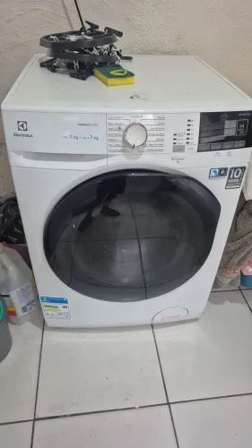 LAVA E SECA ELETROLUX