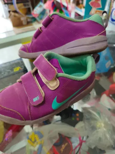 Tênis Nike 28 feminino