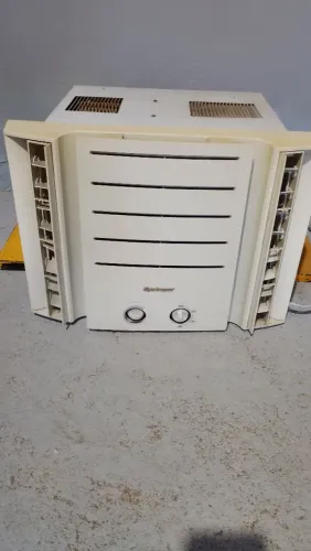 Ar Condicionado Springer 7500 BTUs