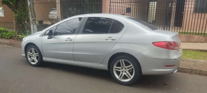 Peugeot 408 Sedan Griffe 1.6 Turbo 16V 4P Aut. 2014