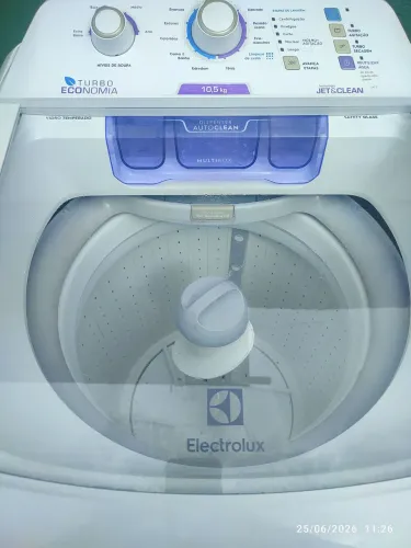 Lava roupa Electrolux 10,5 Kg