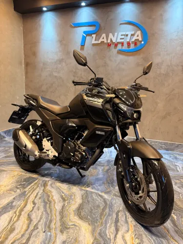 YAMAHA FZ15 ANO 2024/2024