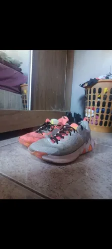 Nike Giannis basqueteira
